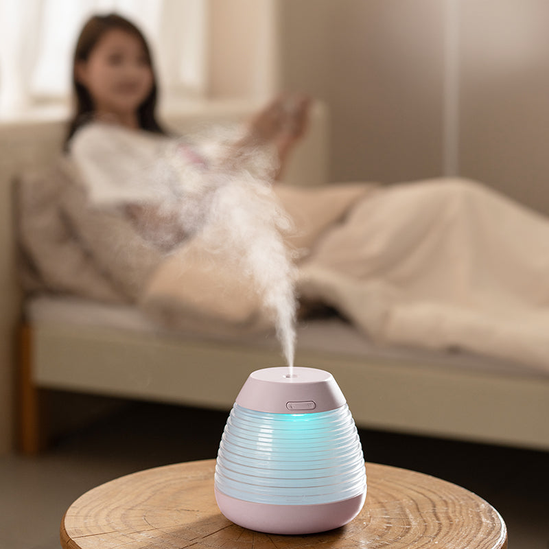 Oriday【Luftfuktarrekommendation 2025】Kreativ aromadiffusor i kottform|USB tyst befuktning・Flerfärgat ljus・Automatisk avstängning vid låg vattennivå|Perfekt för kontor och hem