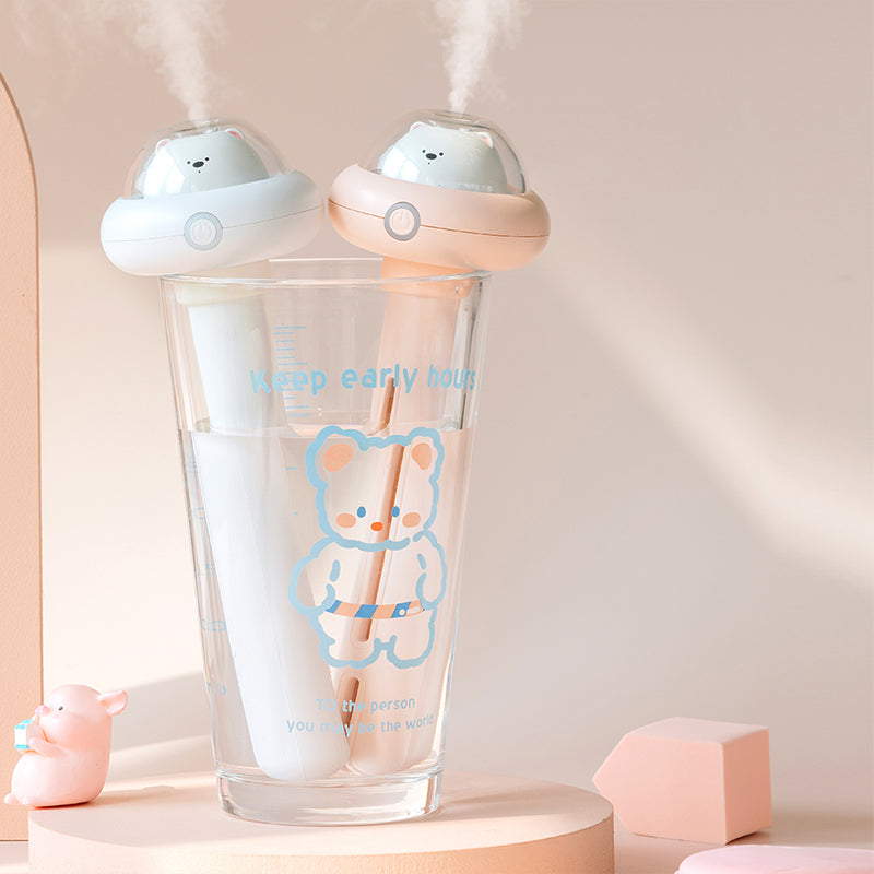 oriday humidifier is a must-have for bedrooms and air-conditioned rooms. Small mini cute charging portable silent car